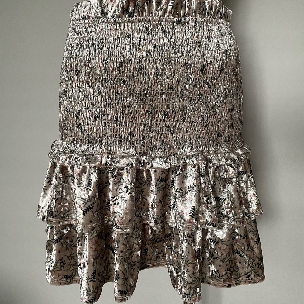 Allison new york floral velvet skirt size M